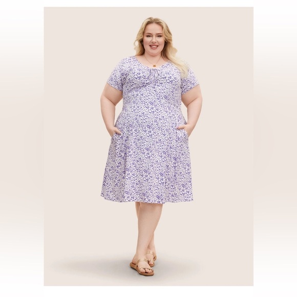 BloomChic Plus Size 4XL Ditsy Floral Elastic Waist Knot Drawstring Dress us26 - Picture 5 of 11